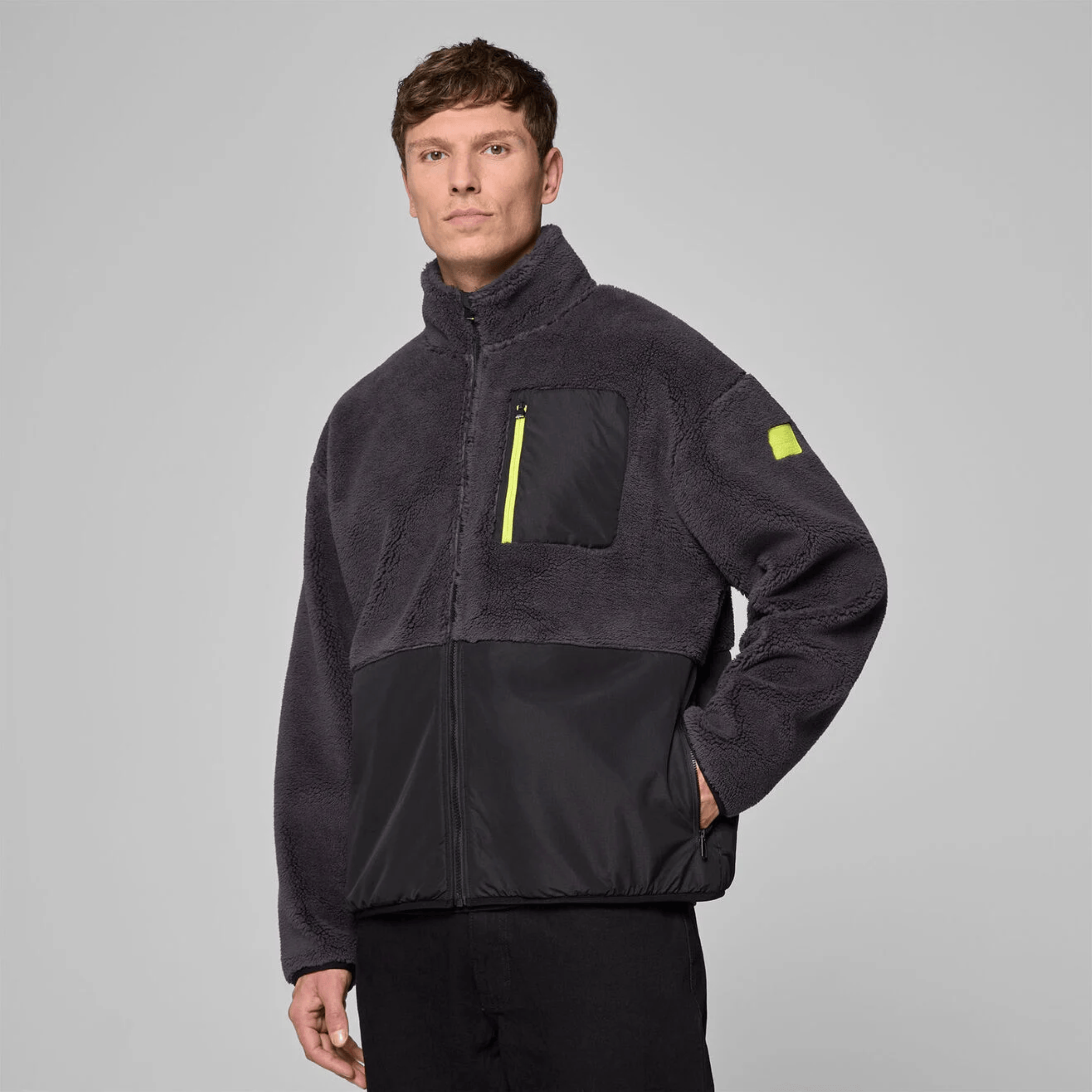 Aston Martin F1 Tech Sherpa Jacket Mens - Pirate Black