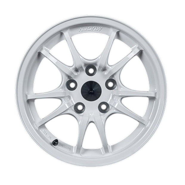 Mugen MC10L Alloy Wheel 15x8.0J ET32 114.3x5H White