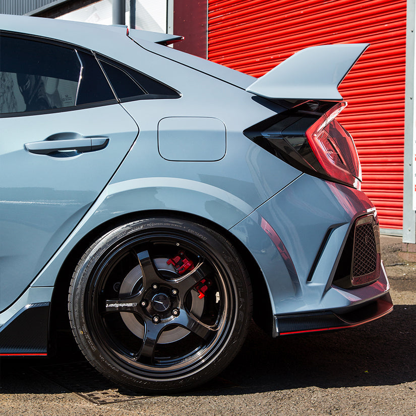 WedsSport RN-05M 18x9.5 ET36 Gloss Black Wheel Falken FK520 265/35/18 Tyre (Set of 4) Honda Civic Type R FK8