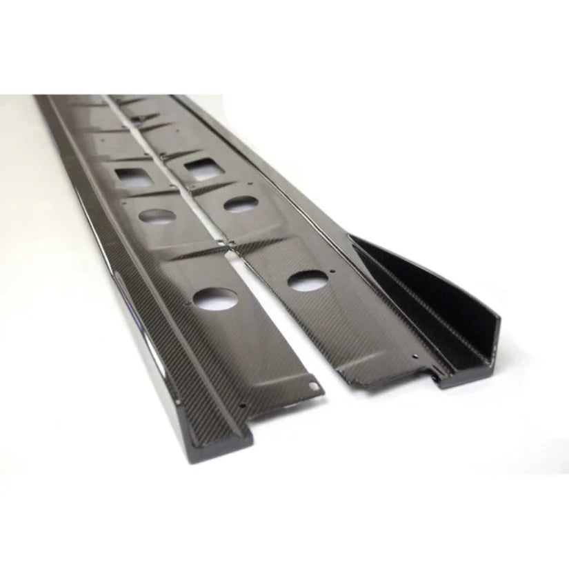 APR Performance Carbon Fiber Side Rocker Extensions Audi R8 16-18
