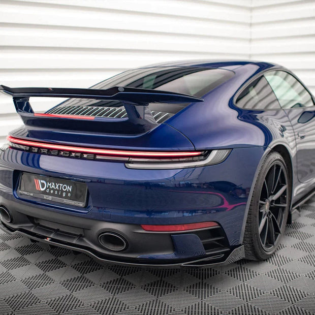 Maxton Design Central Rear Splitter V.2 Vertical Bars Porsche 911 Carrera Aero 992