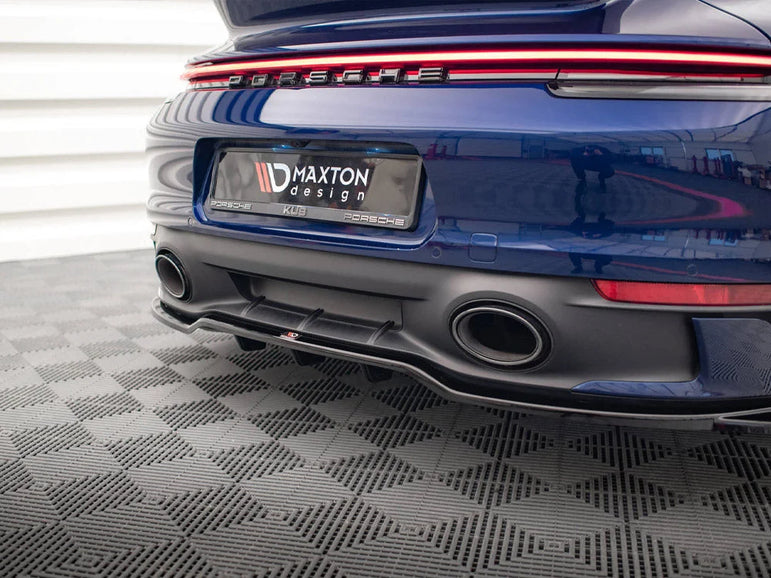 Maxton Design Central Rear Splitter V.2 Vertical Bars Porsche 911 Carrera Aero 992