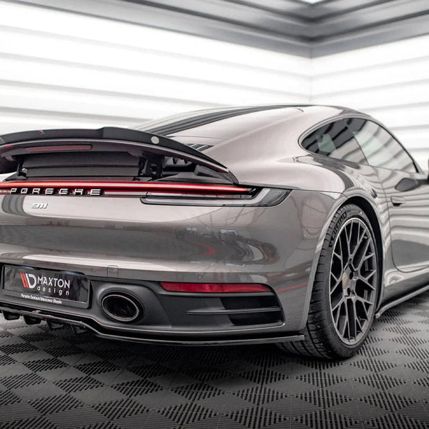 Maxton Design Central Rear Splitter Vertical Bars Porsche 911 Carrera 4S 992 2019-