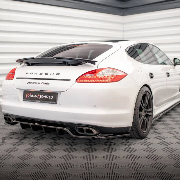 Maxton Design Central Rear Splitter Vertical Bars Porsche Panamera Turbo 970
