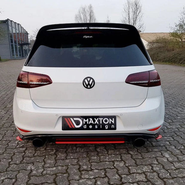 Maxton Design Central Rear Splitter Volkswagen Golf MK7 GTI Clubsport 16-17