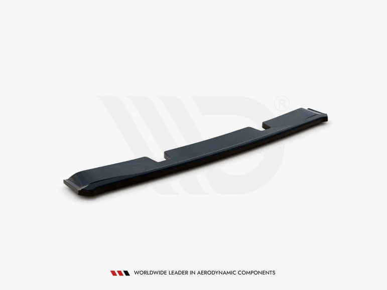 Maxton Design Central Rear Splitter Volkswagen Golf MK8 GTI 2020-