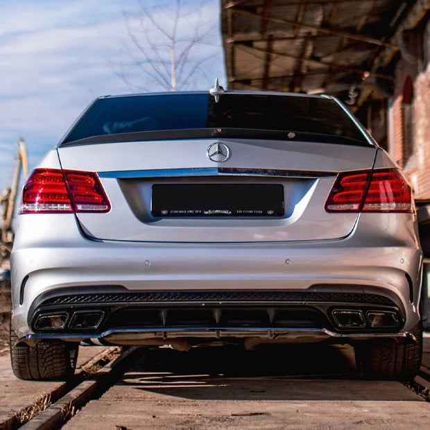 Maxton Design Central Rear Splitter W Vertical Bars Mercedes-benz E63 AMG Sedan W212 Facelift 12-14