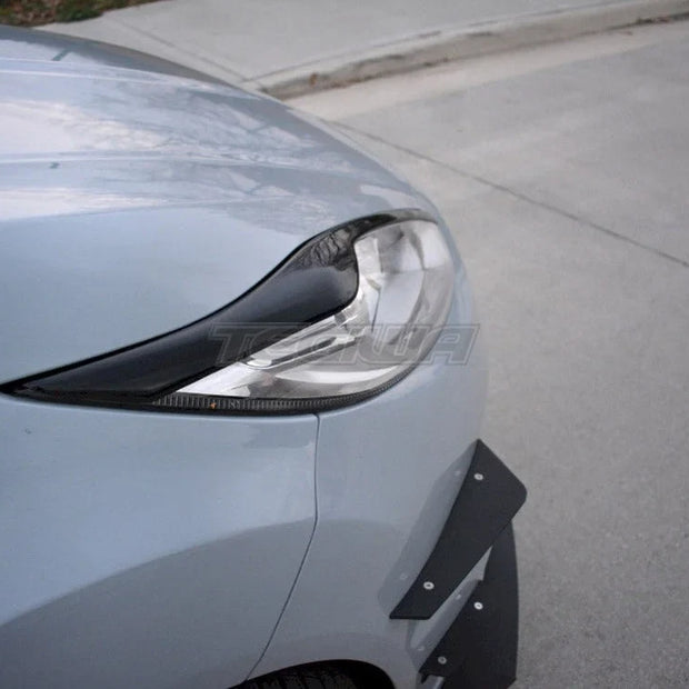 Maxton Design Eyebrows V.2 Ford Fiesta MK7 ST Facelift 08-17