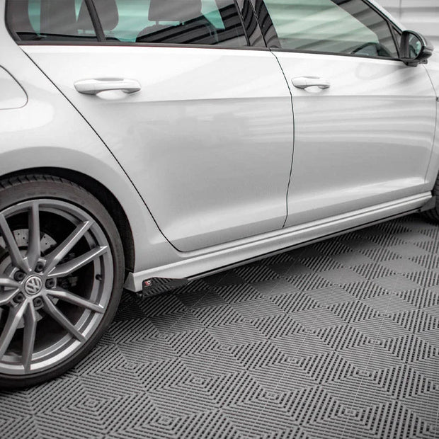 Maxton Design Side Flaps Volkswagen Golf R Mk7