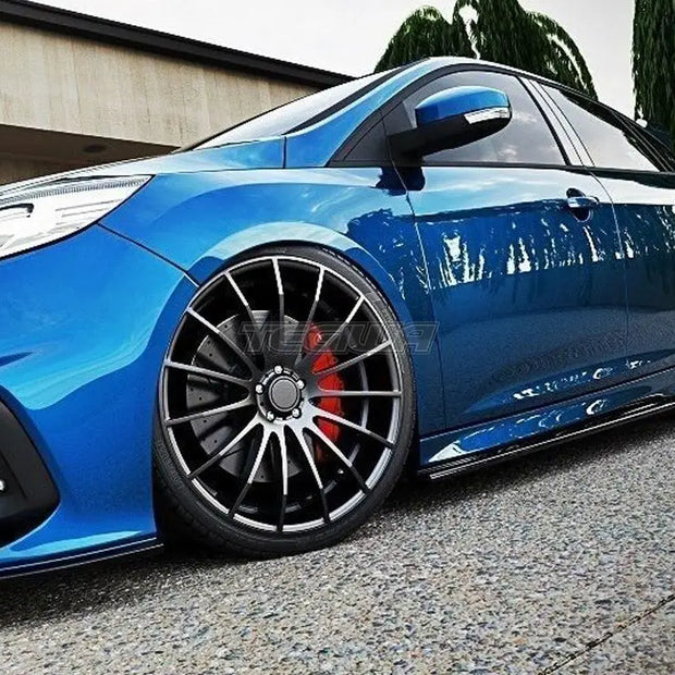 Maxton Design Side Skirts Diffusers Ford Focus MK3 ST Facelift