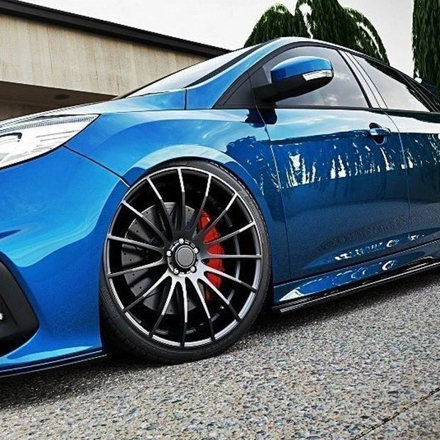 Maxton Design Side Skirts Diffusers Ford Focus MK3 ST