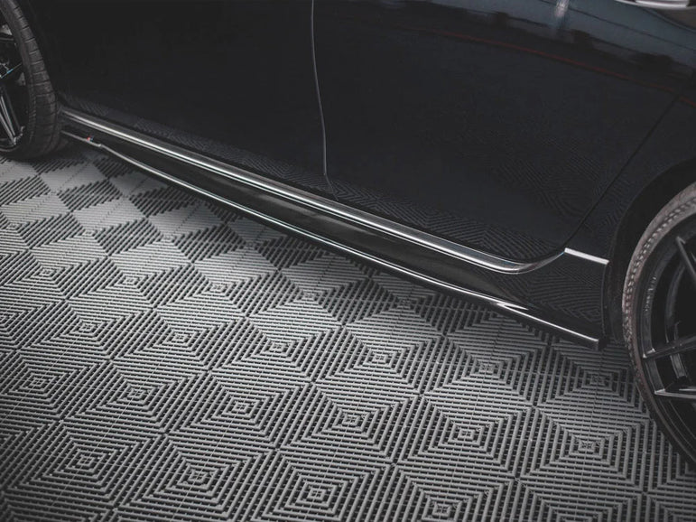 Maxton Design Side Skirts Diffusers V.1 Volkswagen Golf R MK8 20-