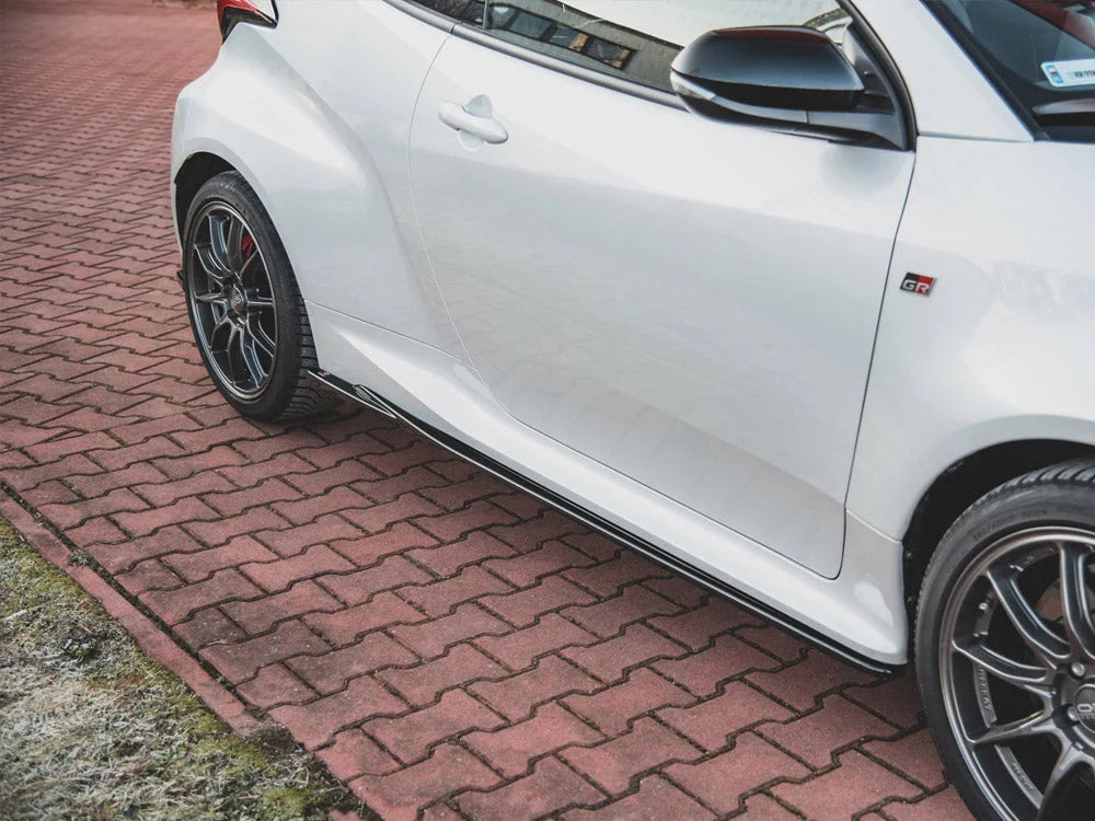 Maxton Design Side Skirts Diffusers V1 Toyota GR Yaris MK4 2020-