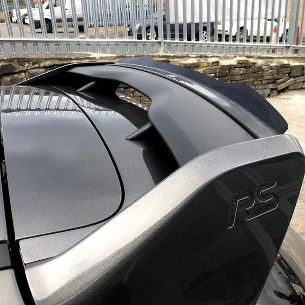 Maxton Design Spoiler CAP V2 Ford Focus 3 RS