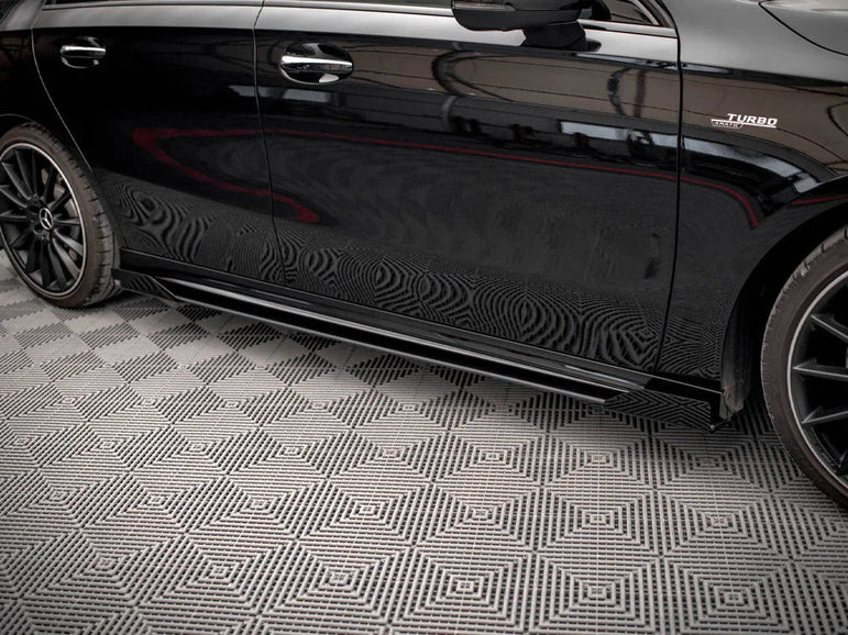 Maxton Design Street PRO Side Skirts Diffusers + Flaps Mercedes A35 AMG AMG-Line Aero Pack W177
