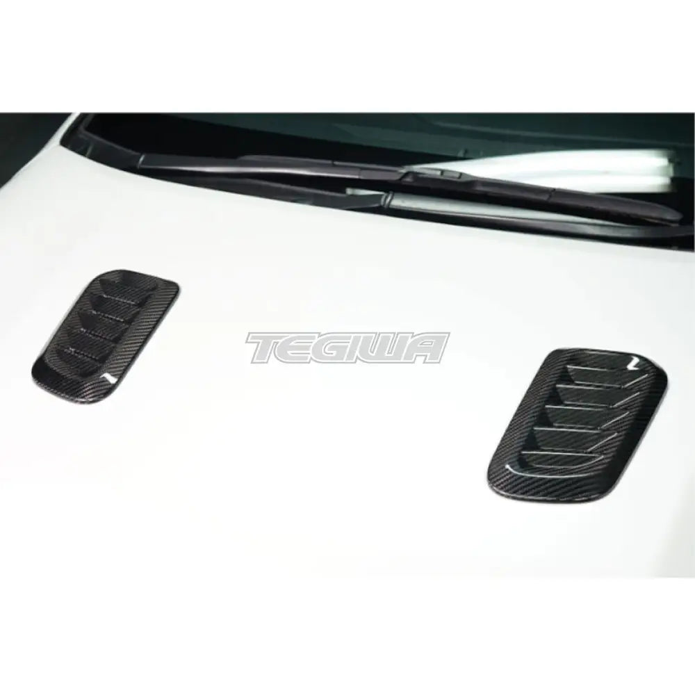 TOM'S Carbon Garnish Bonnet Duct Toyota GR Corolla 22+