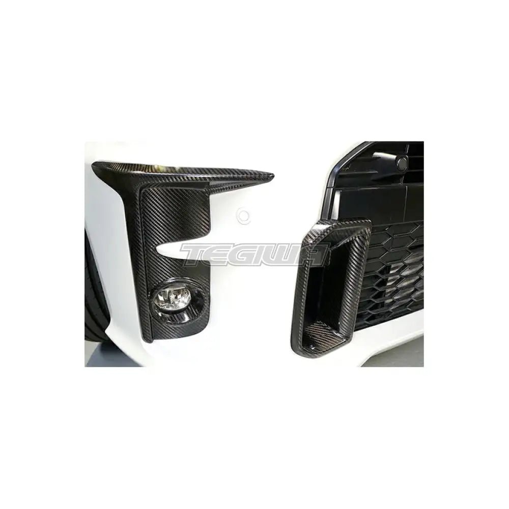 axis-parts-carbon-front-fog-light-cover-toyota-gr-yaris-20-lights-accessories-658.jpg Axis Parts Carbon Front Fog Light Cover Toyota GR Yaris 20+ - Image 2
