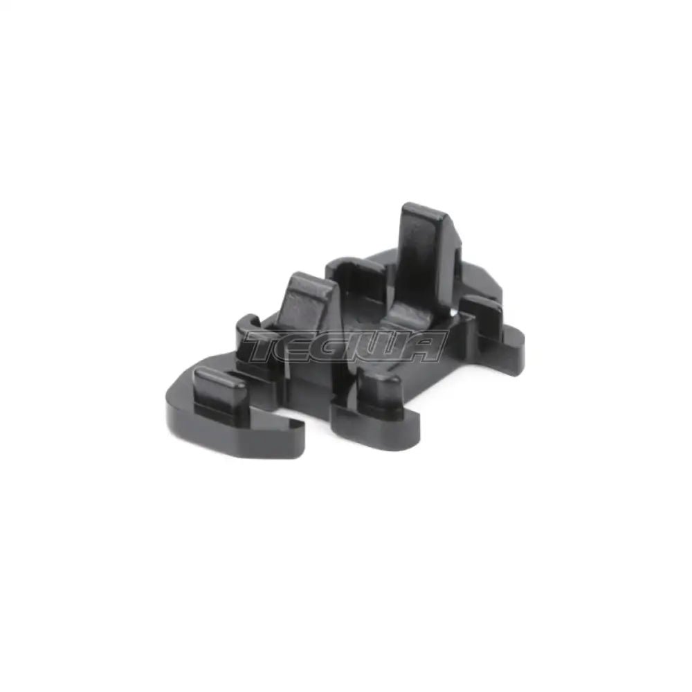 genuine-honda-front-seat-adjuster-end-cap-various-models-misc-parts-and-trim-582.jpg Genuine Honda Front Seat Adjuster End Cap Various Models - Image 2