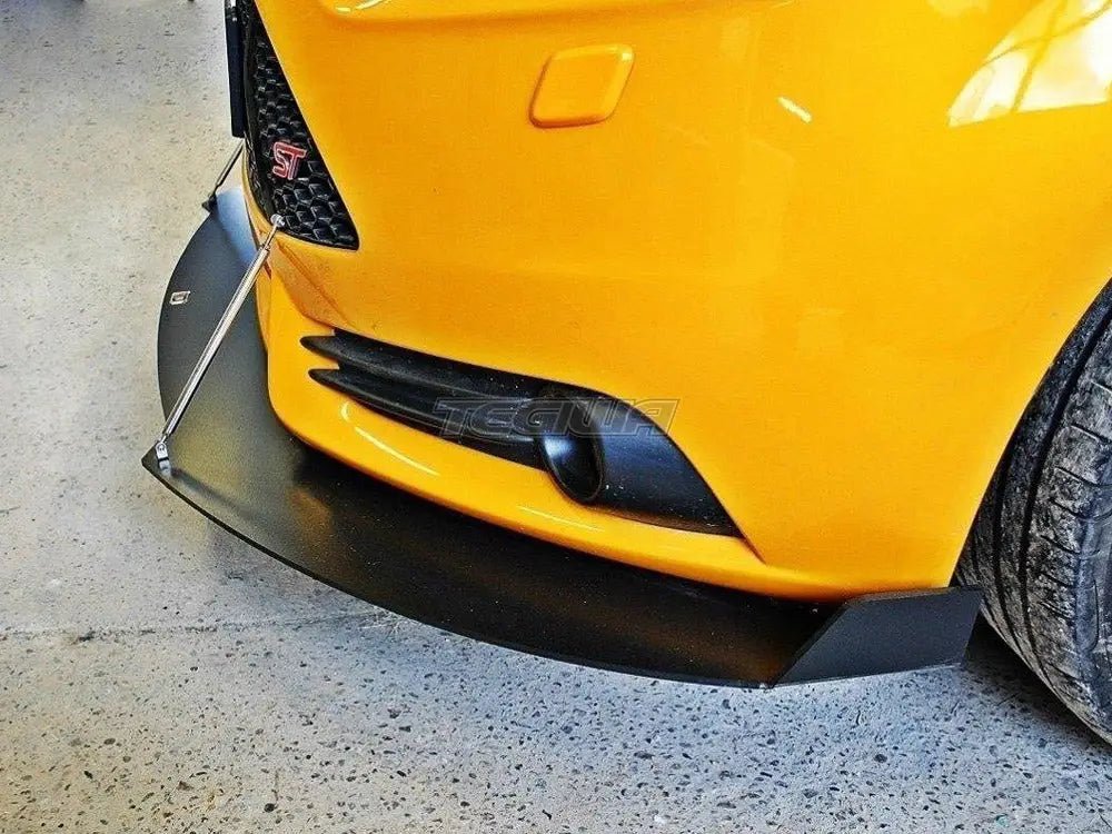 maxton-design-front-racing-splitter-focus-st-mk3-preface-model-version-2-splitters-skirts-diffusers-353.jpg Maxton Design Front Racing Splitter Focus ST MK3 Preface Model Version 2 - Image 4