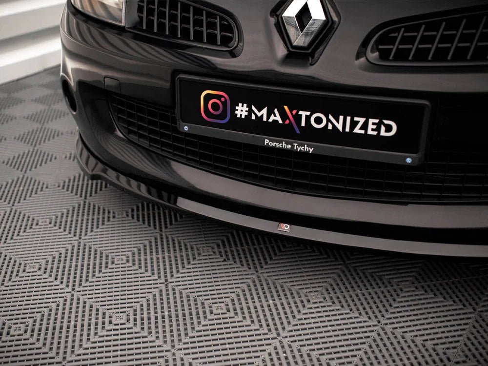 maxton-design-front-splitter-renault-clio-mk3-rs-06-09-gloss-black-splitters-skirts-diffusers-261.jpg Maxton Design Front Splitter Renault CLIO MK3 RS 06-09 - Image 4