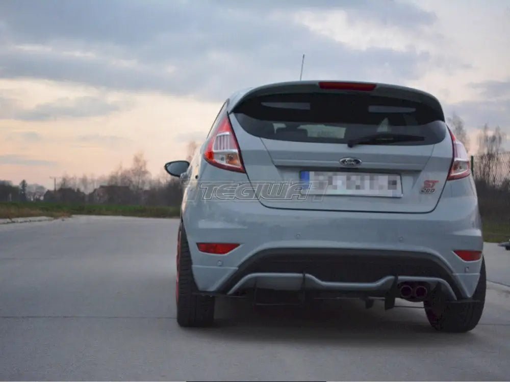maxton-design-rear-diffuser-ford-fiesta-mk7-st-facelift-01-17-splitters-skirts-diffusers-898.jpg Maxton Design Rear Diffuser Ford Fiesta MK7 ST Facelift 01-17 - Image 2