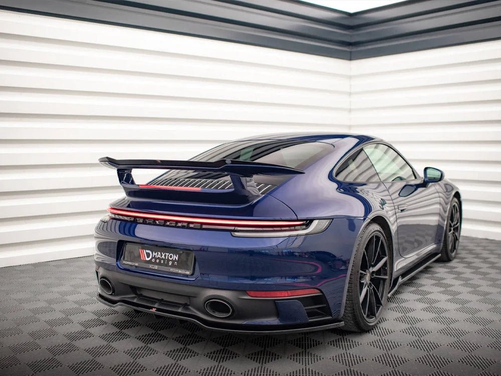 maxton-design-spoiler-cap-porsche-911-carrera-aero-992-spoilers-487.jpg Maxton Design Spoiler CAP Porsche 911 Carrera Aero 992 - Image 2
