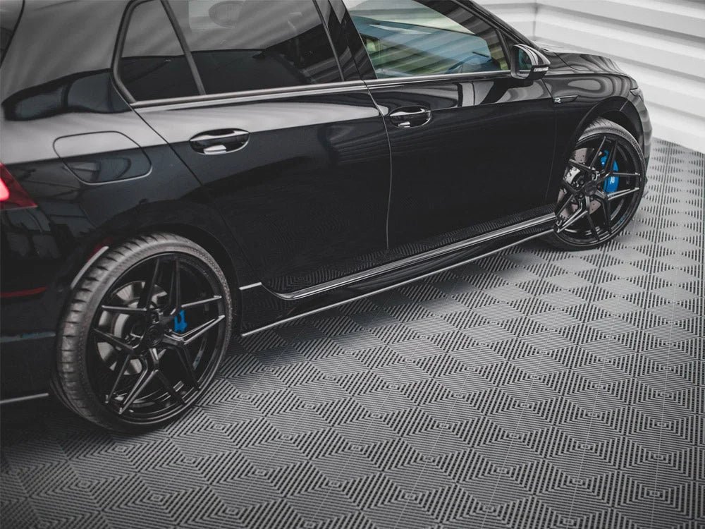 maxton-design-street-pro-side-skirts-diffusers-volkswagen-golf-r-mk8-20-splitters-819.jpg Maxton Design Street PRO Side Skirts Diffusers Volkswagen Golf R MK8 20- - Image 3
